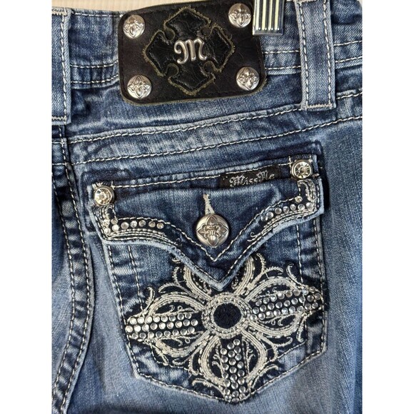 Miss Me Jeans Women's Size 26/31 Denim Relaxed Skinny Low Rise Bling Pockets - Picture 9 of 10